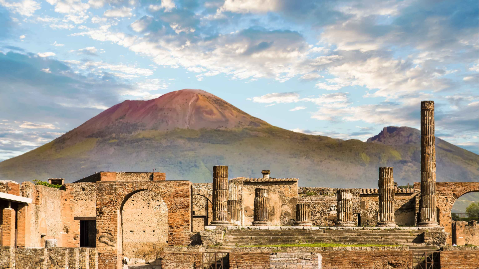 Day Trip from Rome to Pompeii